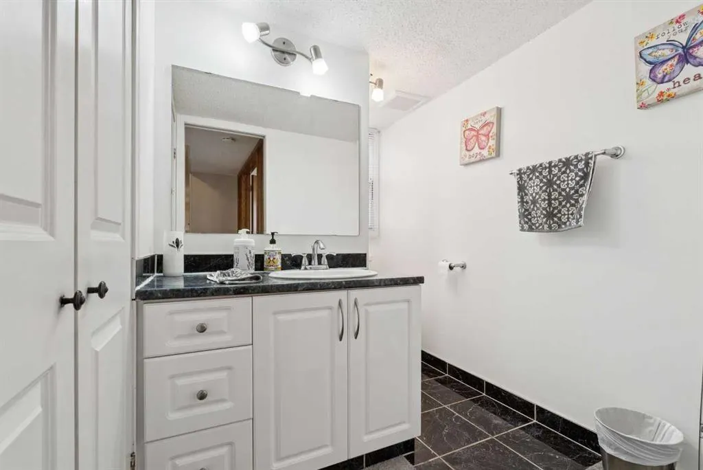 7 Willow Vale