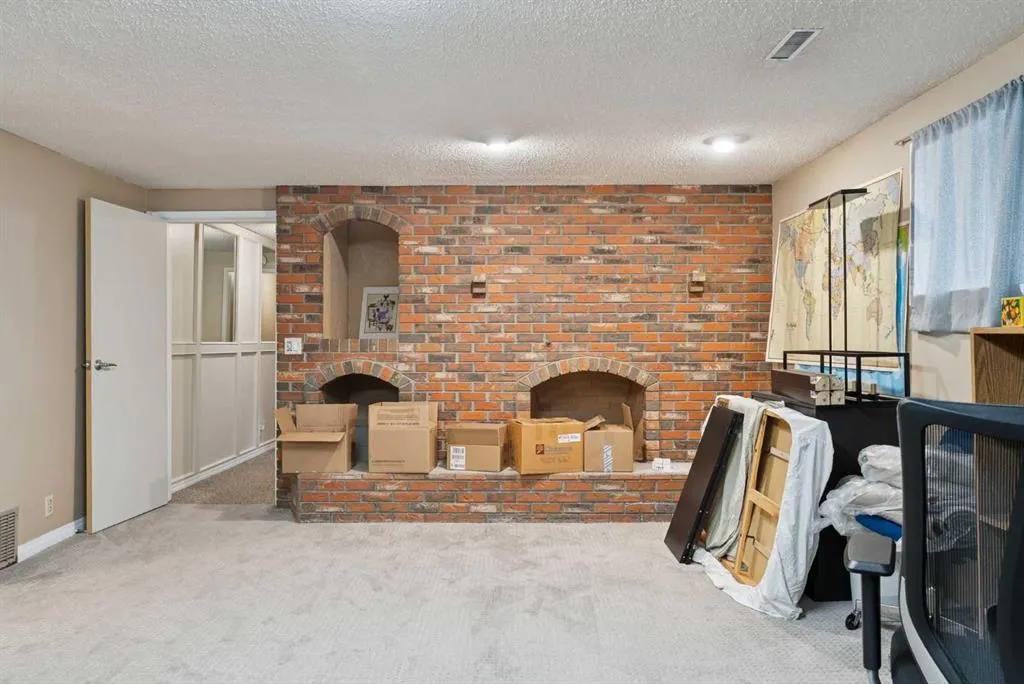 7 Willow Vale