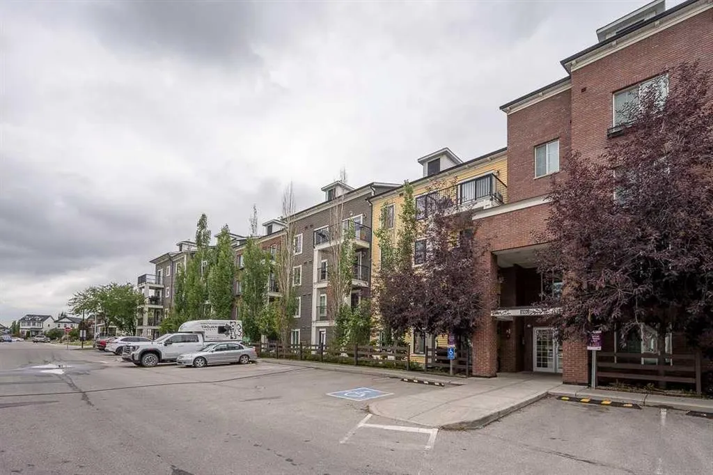 755 Copperpond Boulevard SE #4303