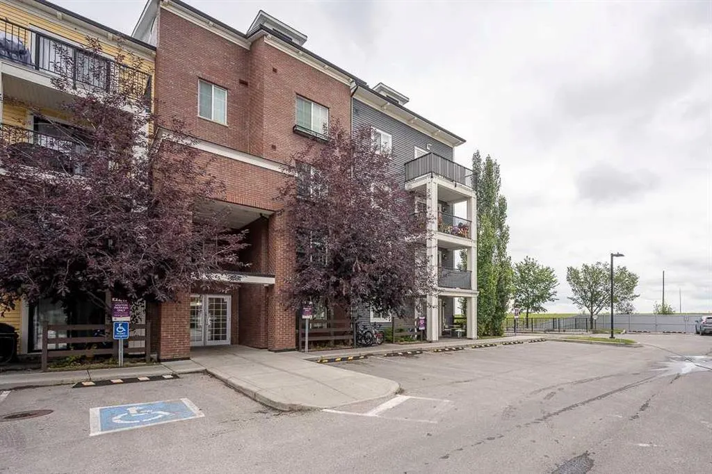 755 Copperpond Boulevard SE #4303