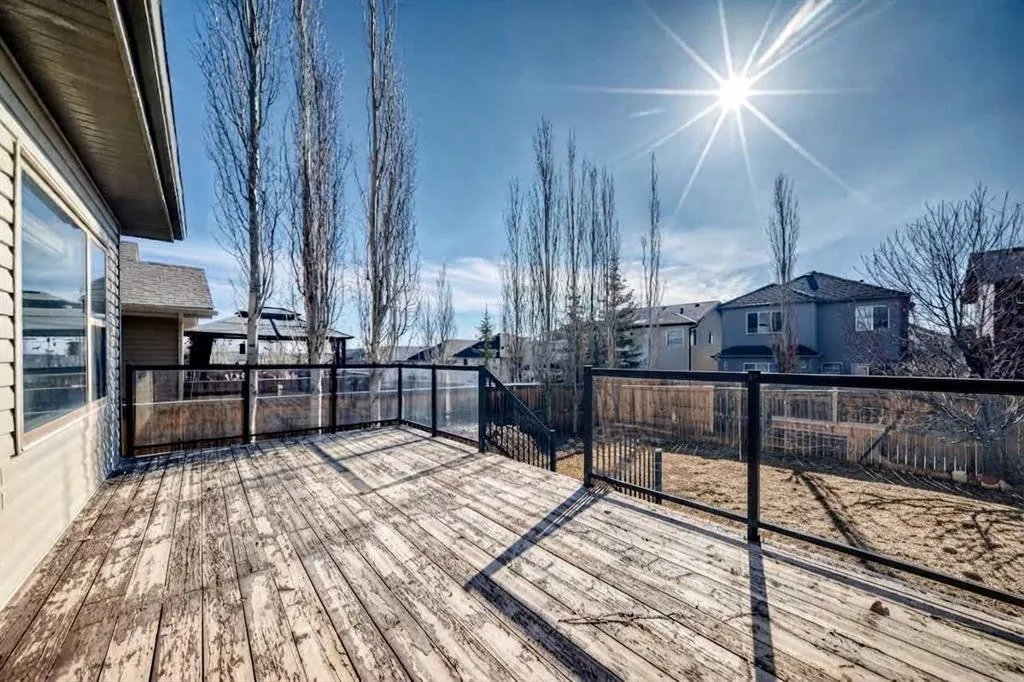 136 Sage Valley Drive NW