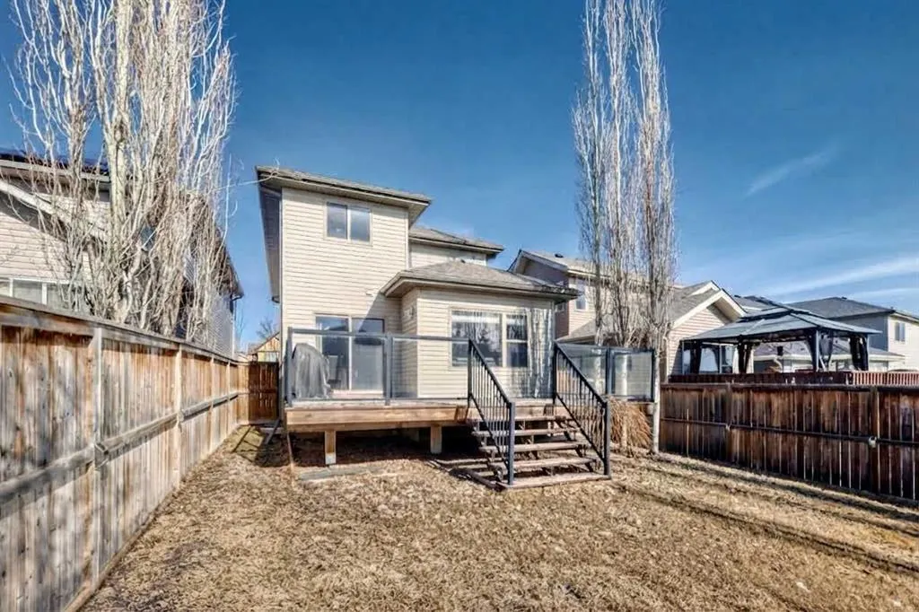 136 Sage Valley Drive NW