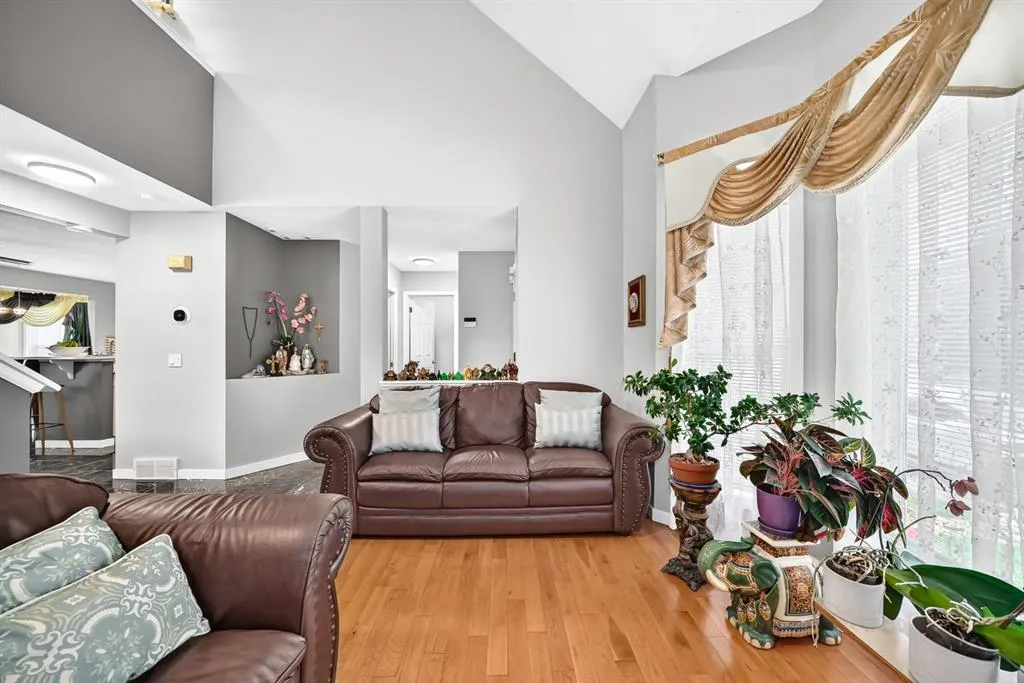 159 Erin Grove SE