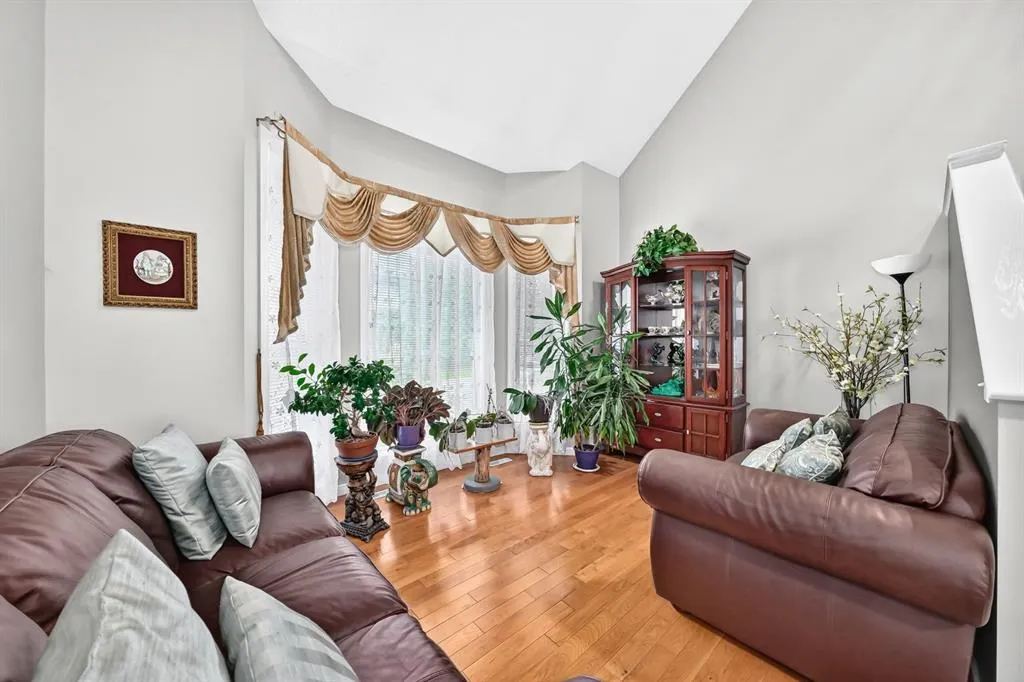 159 Erin Grove SE