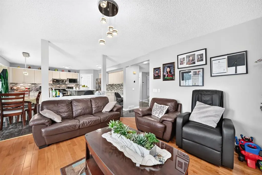 159 Erin Grove SE