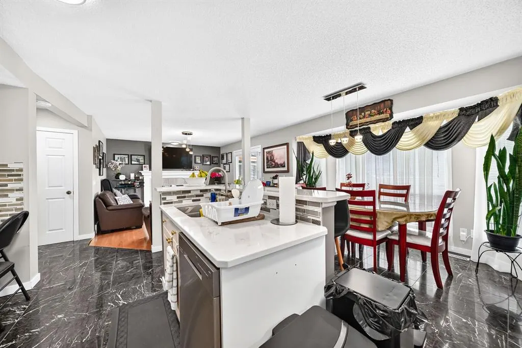 159 Erin Grove SE