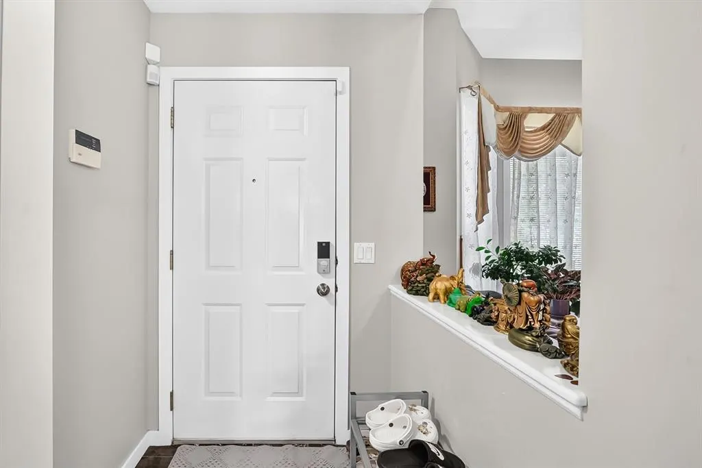 159 Erin Grove SE