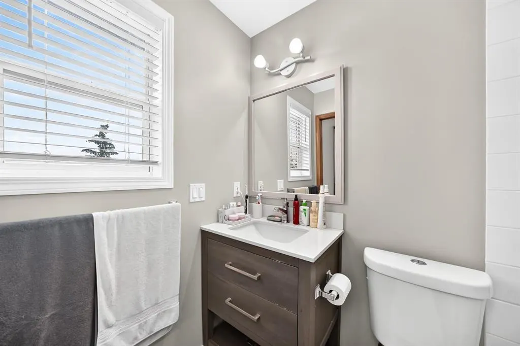 159 Erin Grove SE