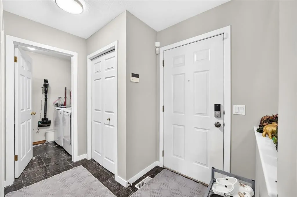 159 Erin Grove SE