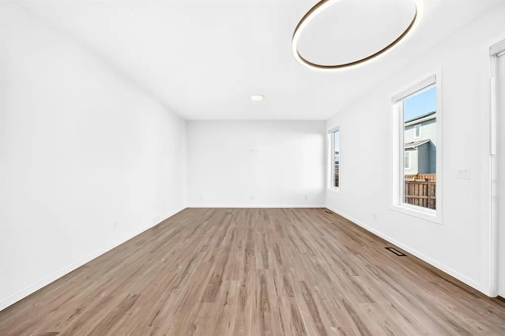 118 Yorkstone Villas SW