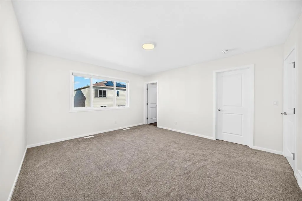 118 Yorkstone Villas SW