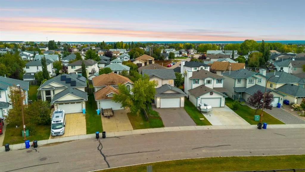 145 Brebeuf Crescent