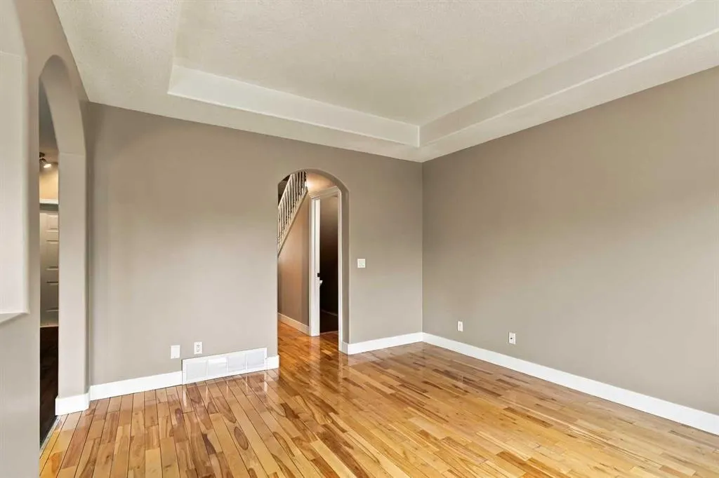 145 Brebeuf Crescent