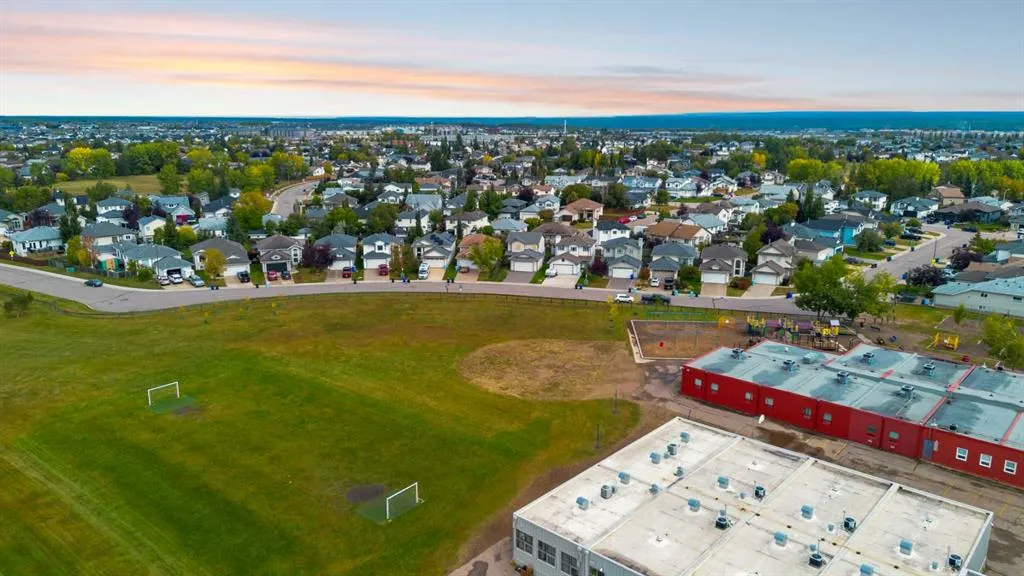 145 Brebeuf Crescent