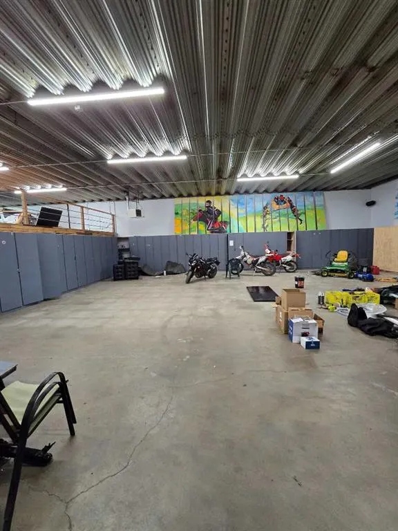1041 Hwy 54 Highway #3