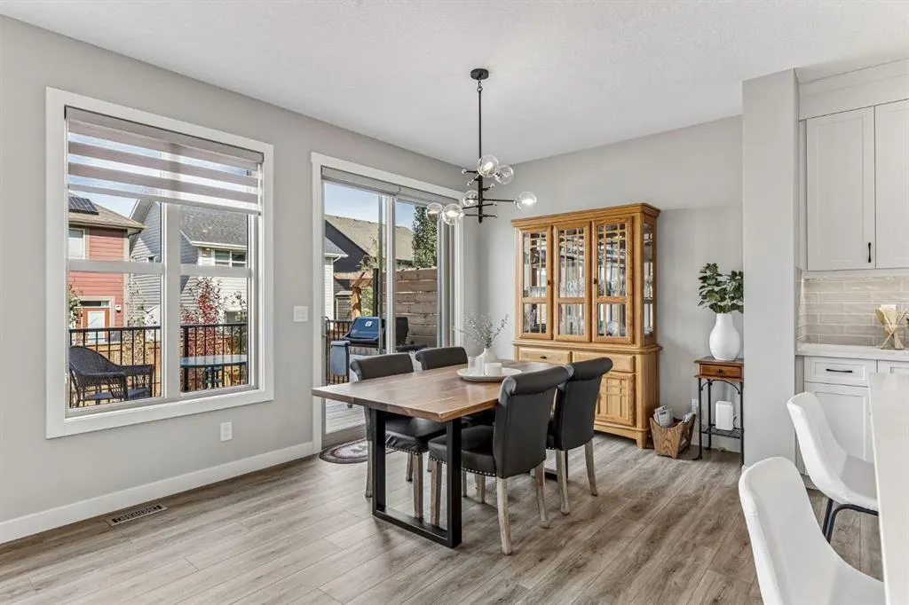 264 Riviera Way