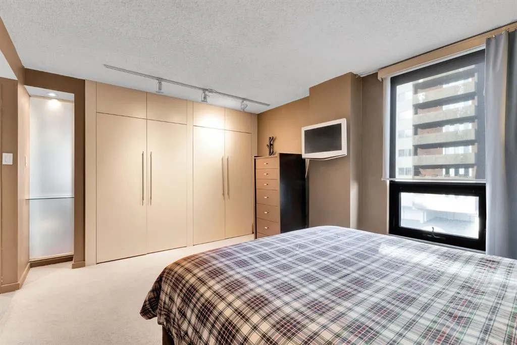 1304 15 Avenue SW #340