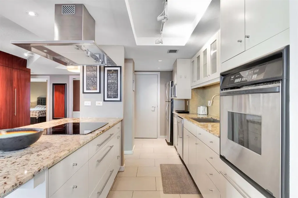 1304 15 Avenue SW #340