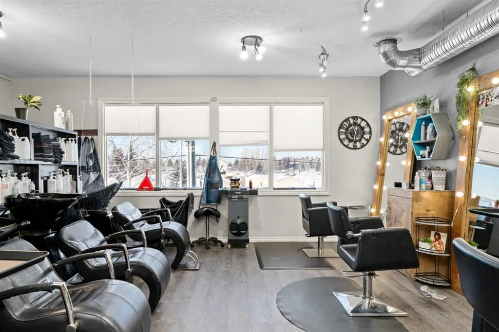 14 Crystalridge Drive #200