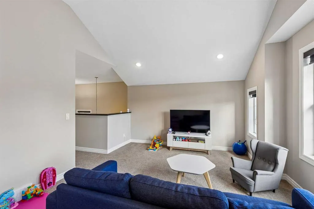 36 Sage Berry Link NW