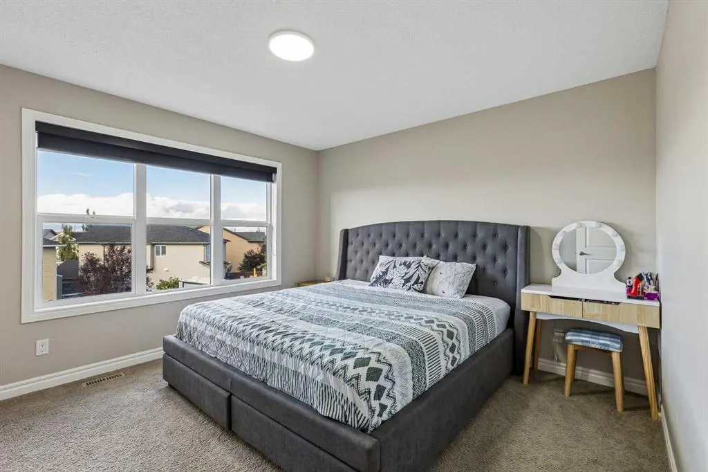 36 Sage Berry Link NW
