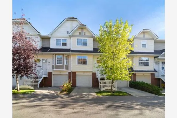 83 Tuscany Springs Gardens NW