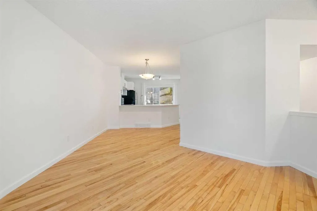 83 Tuscany Springs Gardens NW