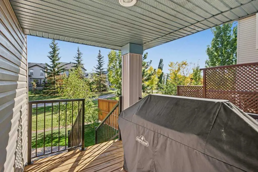 162 Brightonstone Landing SE