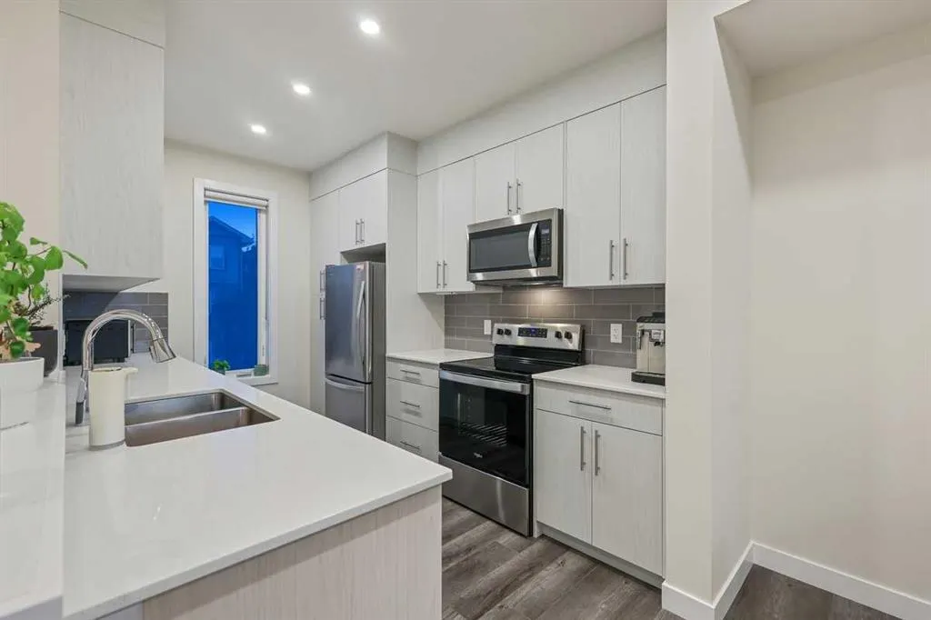 58 Evanscrest Court NW