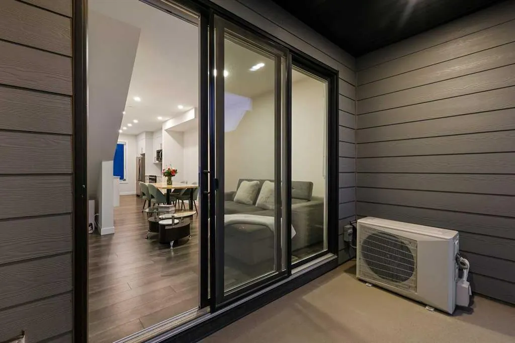58 Evanscrest Court NW