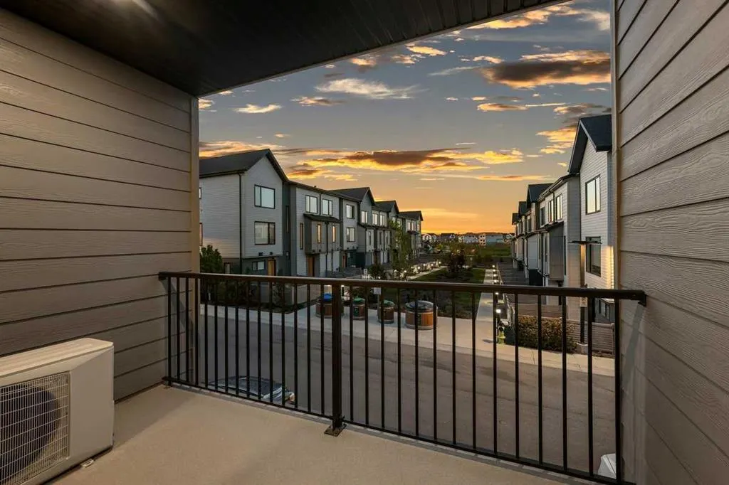 58 Evanscrest Court NW