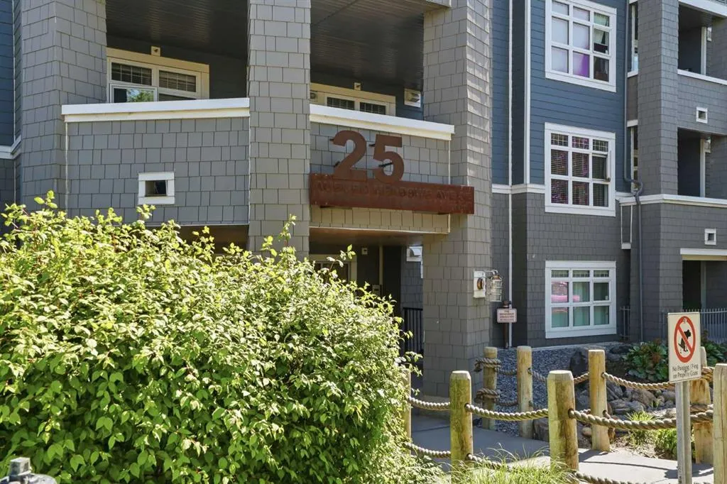 25 Auburn Meadows Avenue SE #119