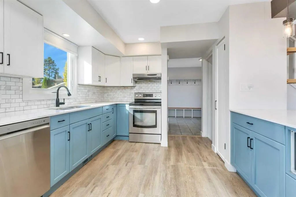 5 Ward Crescent N