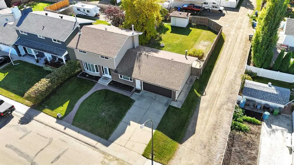 5 Ward Crescent N