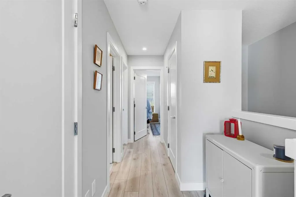 416 West Lakeview Drive