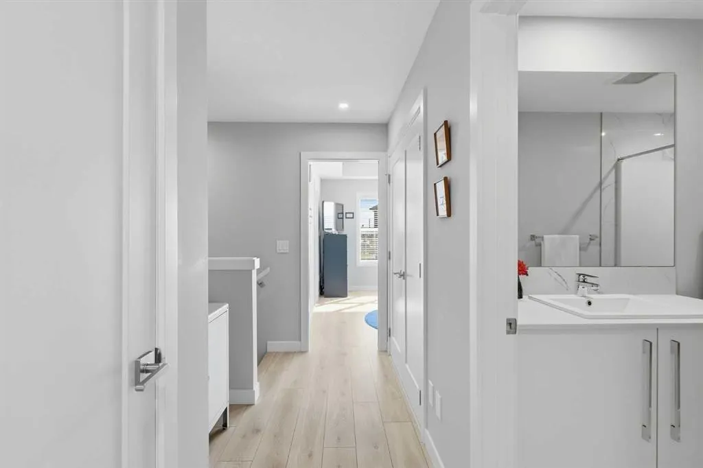 416 West Lakeview Drive
