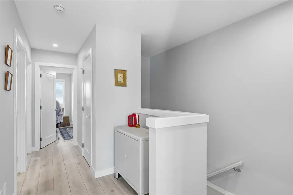 416 West Lakeview Drive