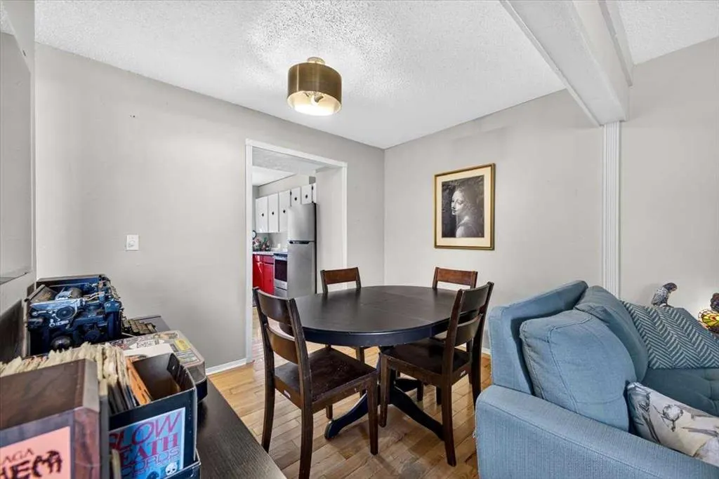 4940 39 Avenue SW #61