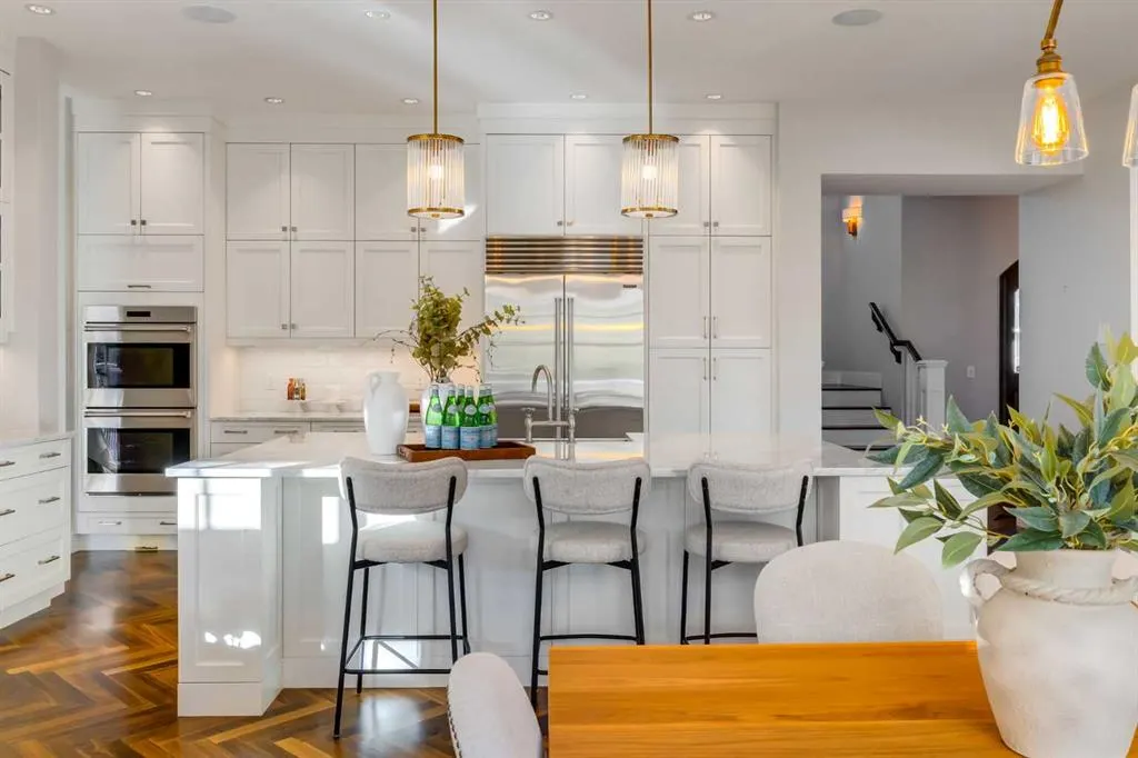 20 Rockwater Way