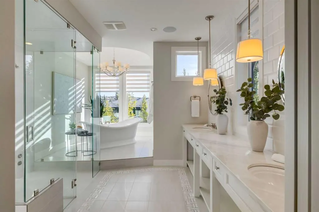 20 Rockwater Way