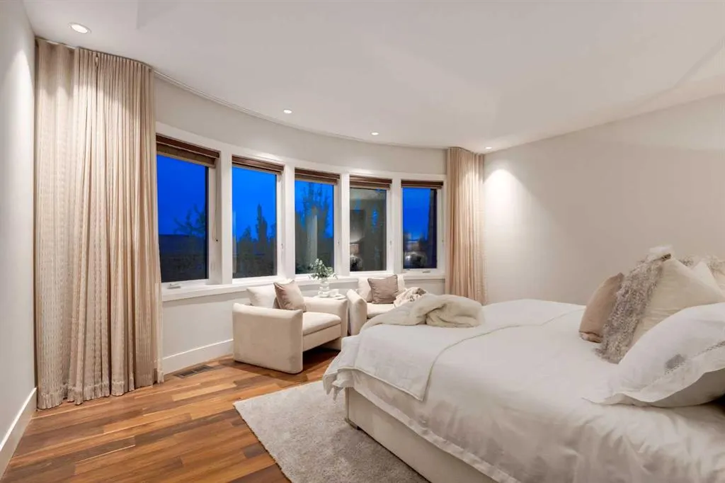 20 Rockwater Way