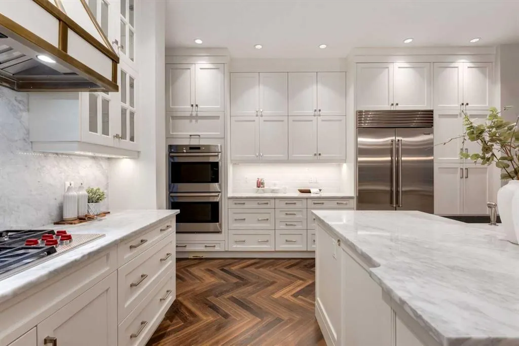 20 Rockwater Way