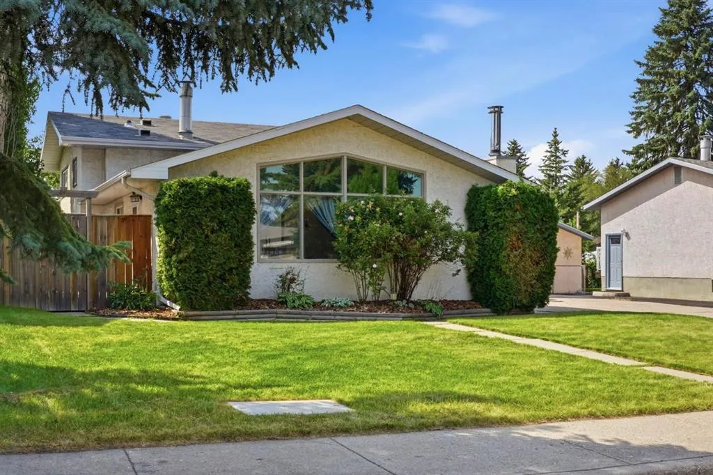 67 Sherwood Crescent