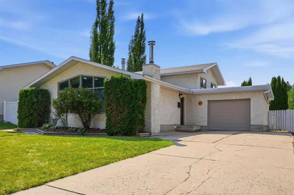 67 Sherwood Crescent