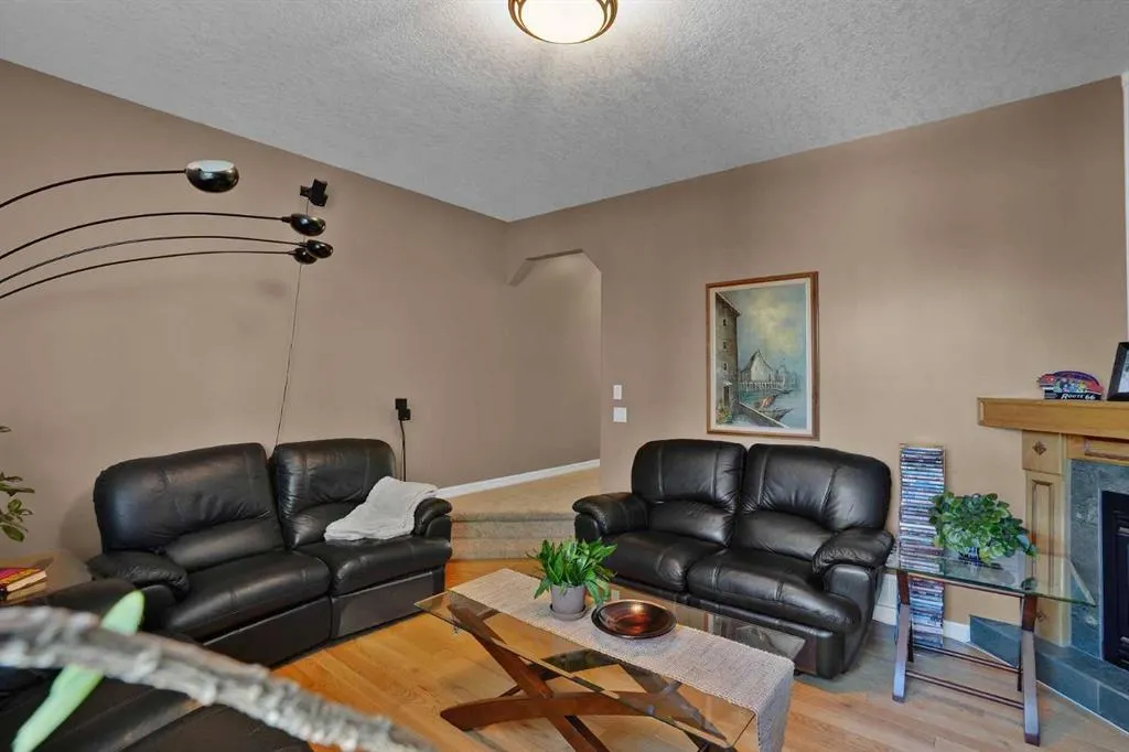 20 Shawbrooke Park SW