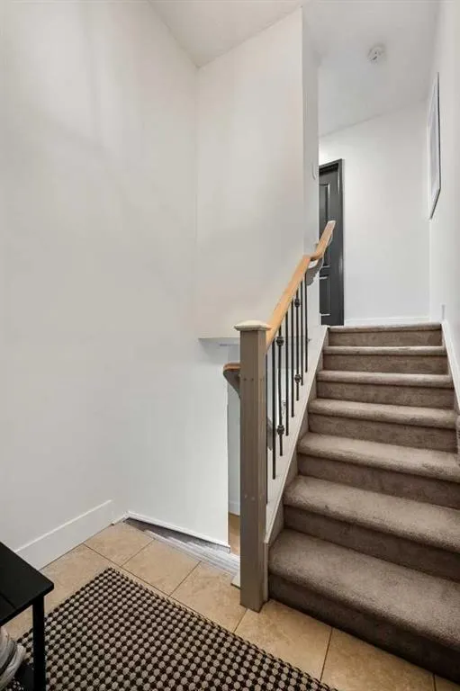 1123 13 Avenue SW #106