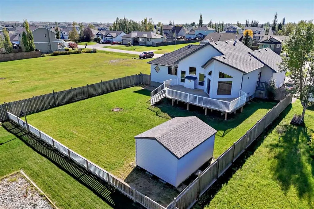 12 Welshimer Crescent NE