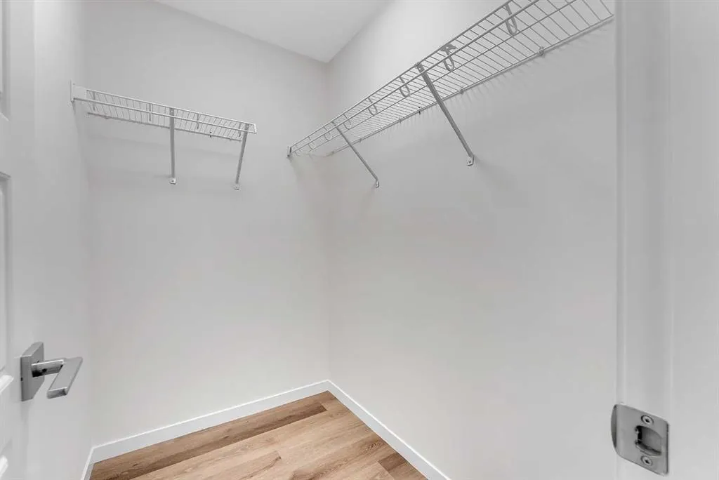 31 Corner Meadows Grove NE