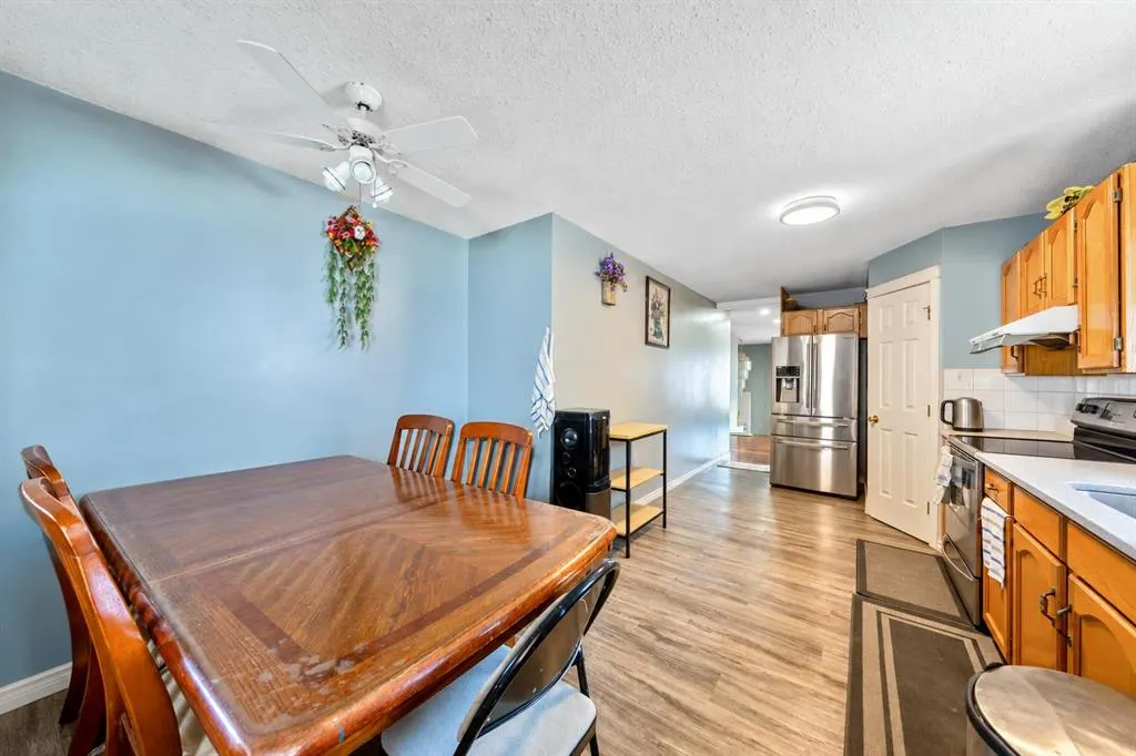 318 Applewood Drive SE