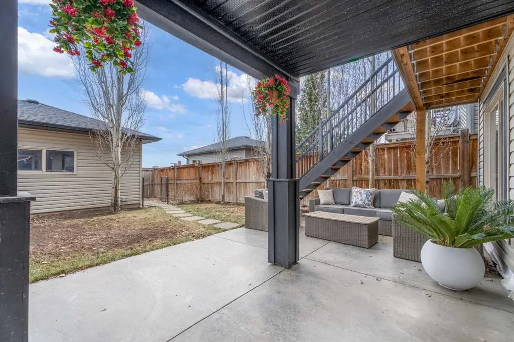 125 Monteith Drive SE